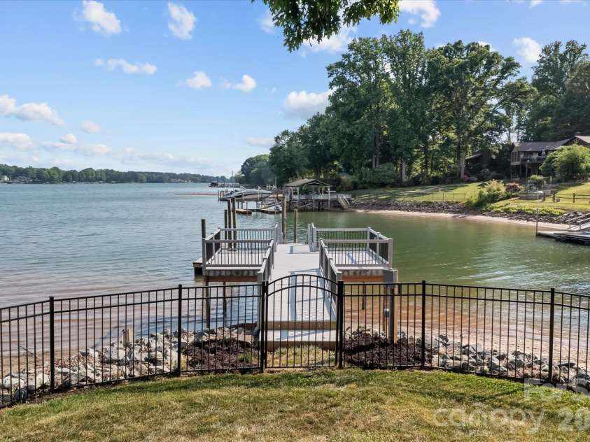 198 Broadbill Drive, Mooresville, NC 28117.  MLS# CAR4368023, YatesRealty ID 17715. Long Range Main Channel Views