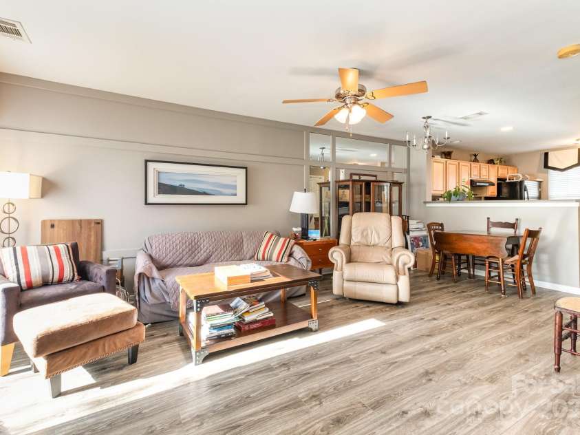 2511 Brackley Place, Concord, NC 28027.  MLS# CAR4227005, YatesRealty ID 17716. 