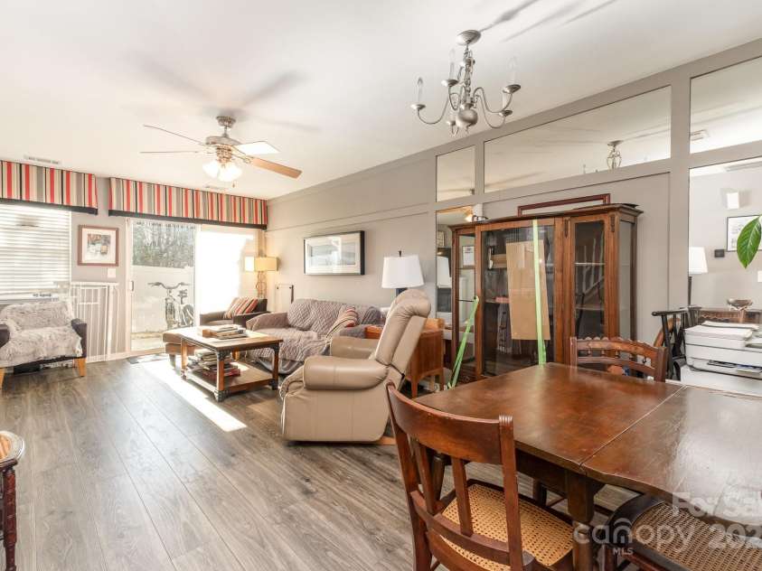 2511 Brackley Place, Concord, NC 28027.  MLS# CAR4227005, YatesRealty ID 17716. 