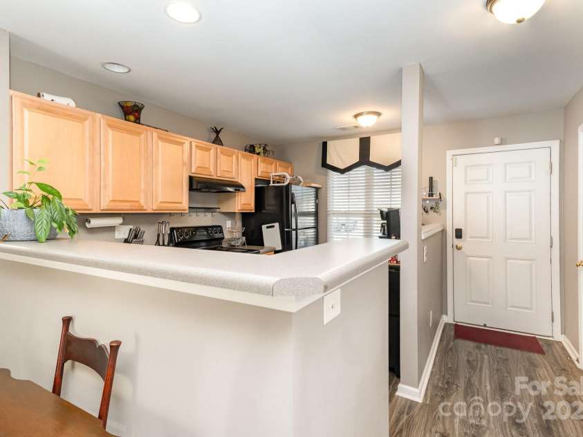 2511 Brackley Place, Concord, NC 28027.  MLS# CAR4227005, YatesRealty ID 17716. 