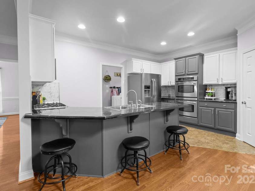 161 Dairy Farm Road, Mooresville, NC 28115.  MLS# CAR4259423, YatesRealty ID 17717. 