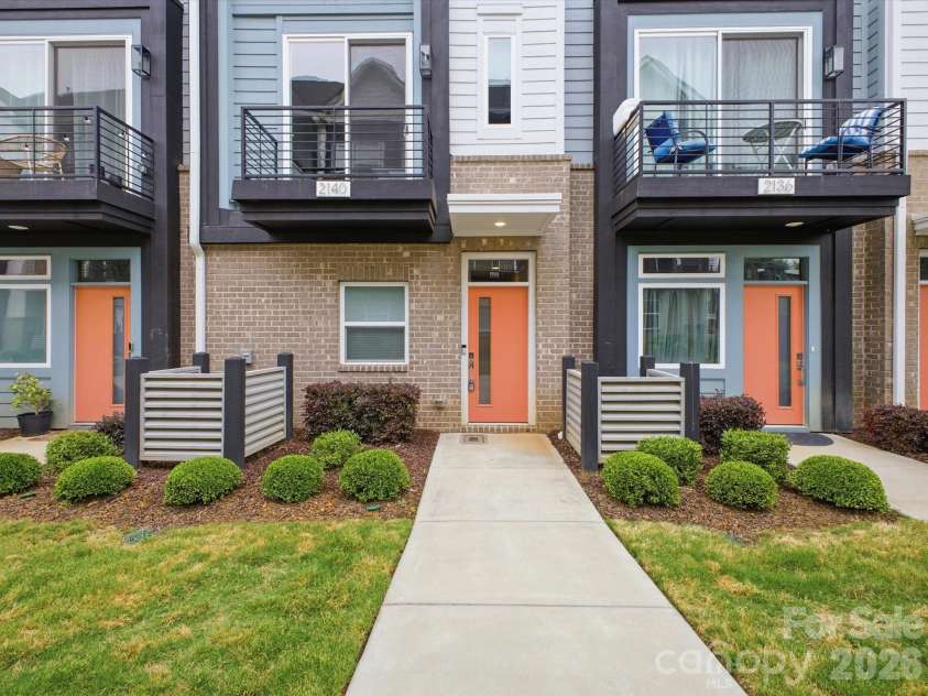 2140 Electric Lane, Charlotte, NC 28205.  MLS# CAR4375580, YatesRealty ID 17717. 