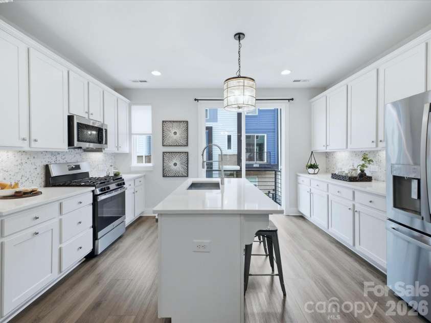 2140 Electric Lane, Charlotte, NC 28205.  MLS# CAR4375580, YatesRealty ID 17717. 