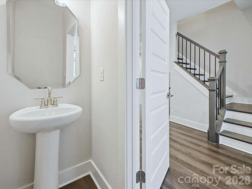2140 Electric Lane, Charlotte, NC 28205.  MLS# CAR4375580, YatesRealty ID 17717. 