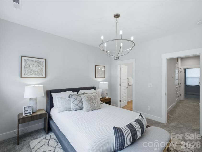 2140 Electric Lane, Charlotte, NC 28205.  MLS# CAR4375580, YatesRealty ID 17717. 