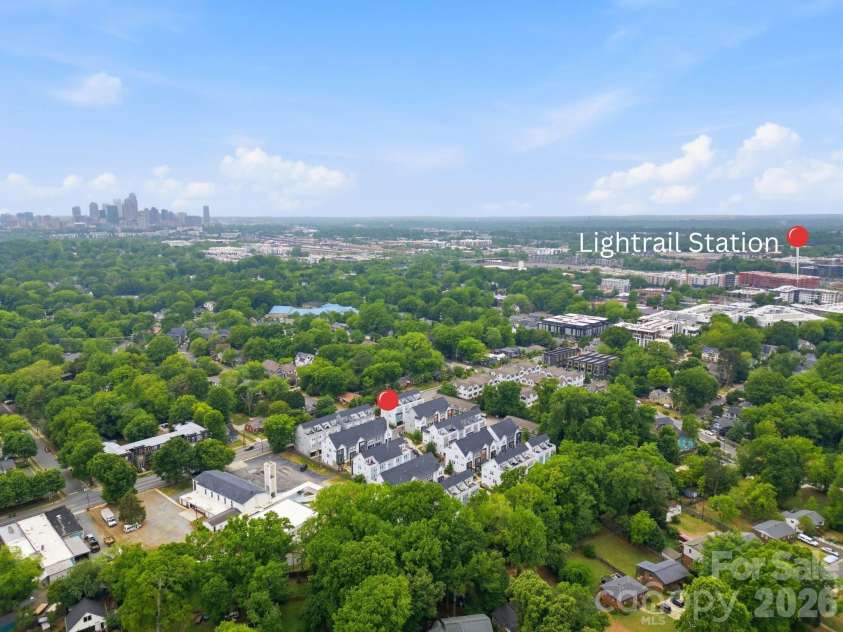 2140 Electric Lane, Charlotte, NC 28205.  MLS# CAR4375580, YatesRealty ID 17717. 