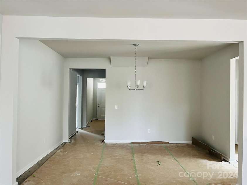 1053 Bull Dog Lane, Wingate, NC 28174.  MLS# CAR4192555, YatesRealty ID 17718. Dining room