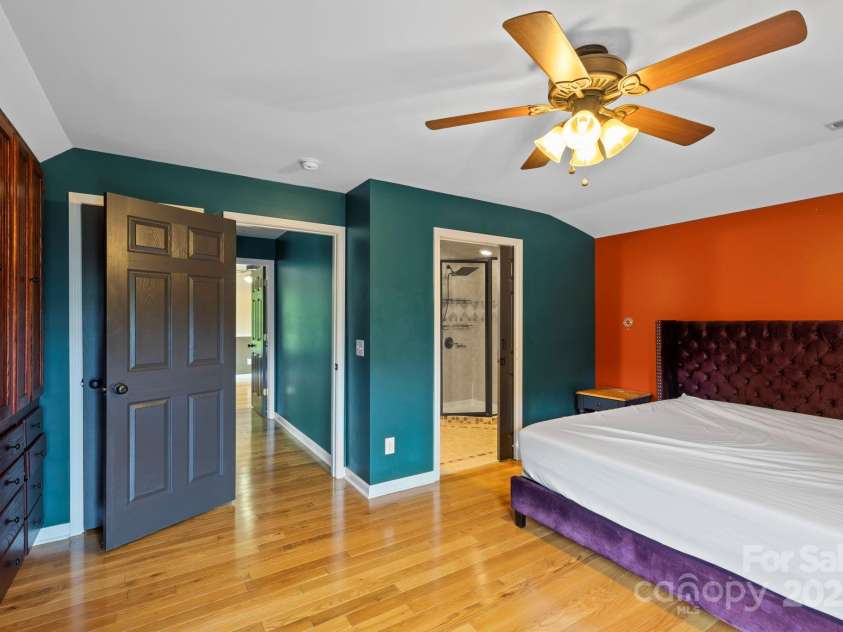 111 Grizzly Den Way, Marion, NC 28752.  MLS# CAR4262742, YatesRealty ID 17719. Upper level Primary Bedroom