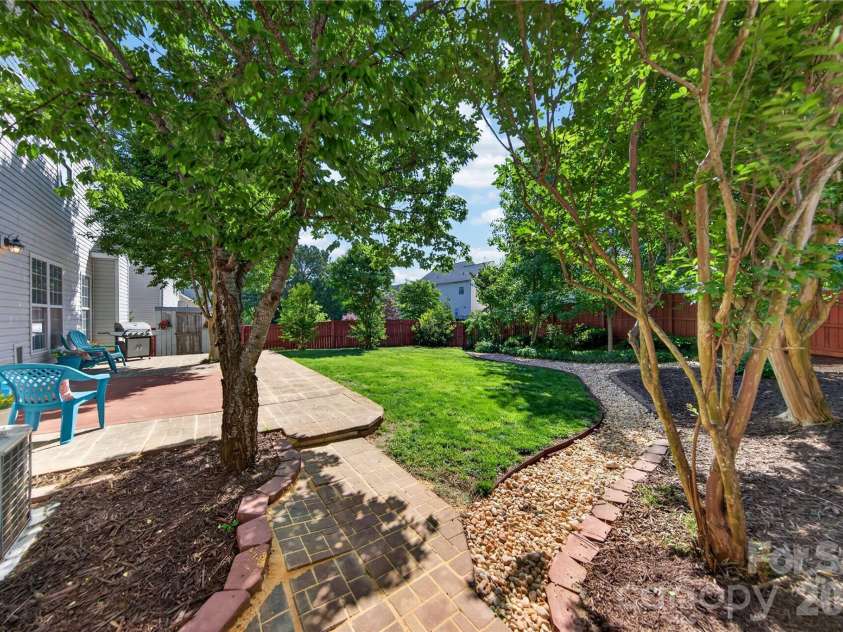13414 Meadowmere Road, Huntersville, NC 28078.  MLS# CAR4372429, YatesRealty ID 17719. 