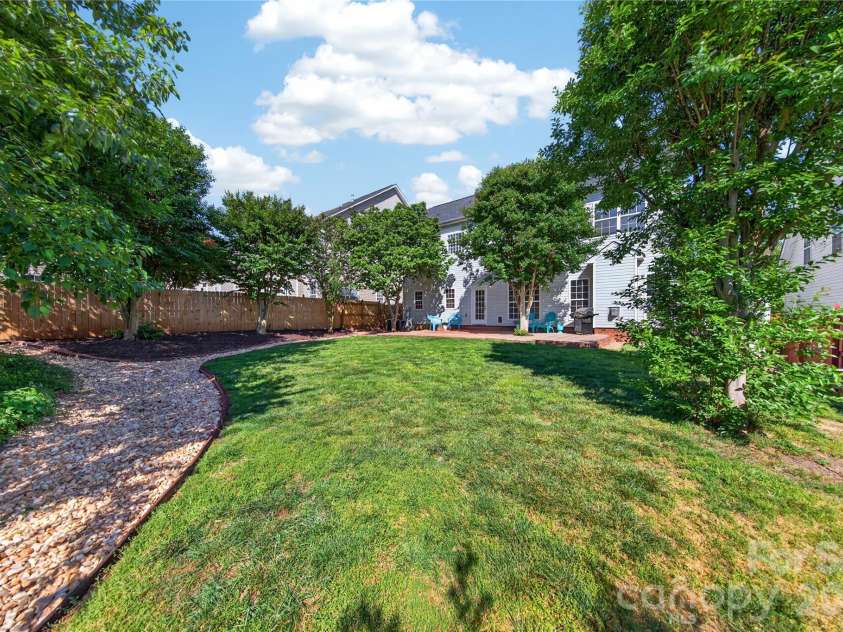 13414 Meadowmere Road, Huntersville, NC 28078.  MLS# CAR4372429, YatesRealty ID 17719. 