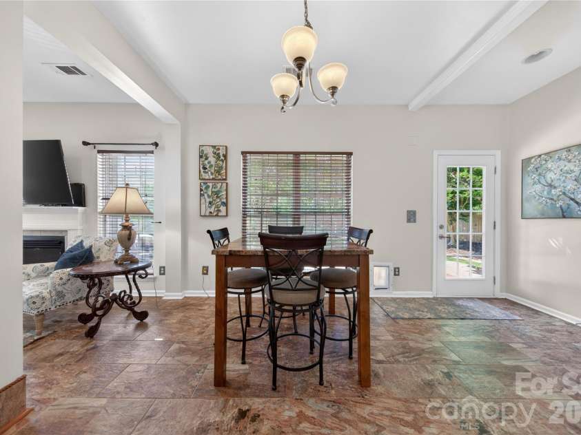 13414 Meadowmere Road, Huntersville, NC 28078.  MLS# CAR4372429, YatesRealty ID 17719. Dining Area