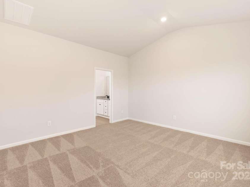 3509 Saddlebred Drive, Gastonia, NC 28052.  MLS# CAR4316008, YatesRealty ID 1772. 