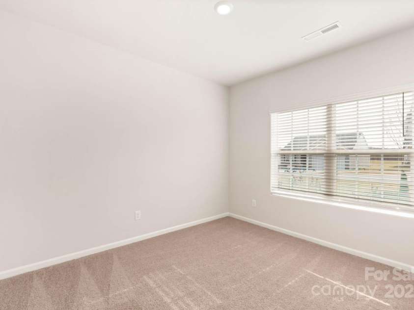 3509 Saddlebred Drive, Gastonia, NC 28052.  MLS# CAR4316008, YatesRealty ID 1772. 