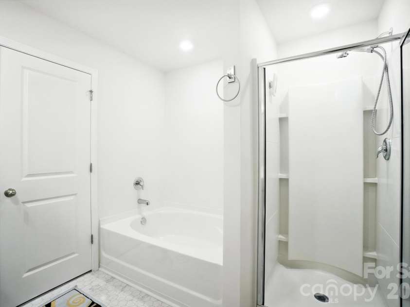 9404 Ketchum Drive, Gastonia, NC 28056.  MLS# CAR4346479, YatesRealty ID 1772. 