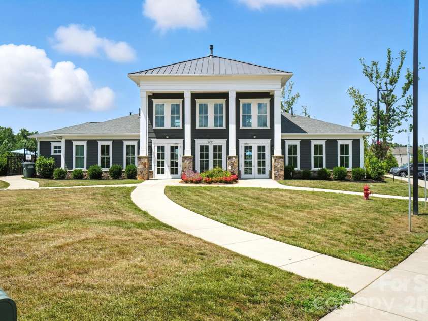9404 Ketchum Drive, Gastonia, NC 28056.  MLS# CAR4346479, YatesRealty ID 1772. 