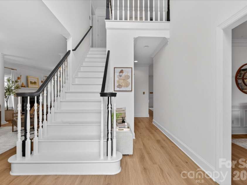 655 Powder Horn Lane, Indian Trail, NC 28079.  MLS# CAR4346217, YatesRealty ID 17721. 