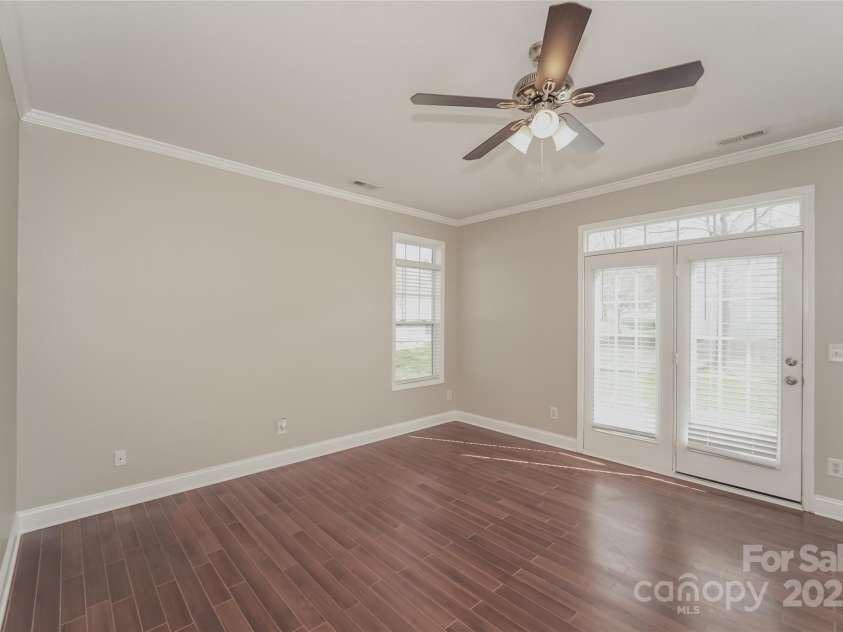 19054 Long Pond Lane, Cornelius, NC 28031.  MLS# CAR4211424, YatesRealty ID 17722. 