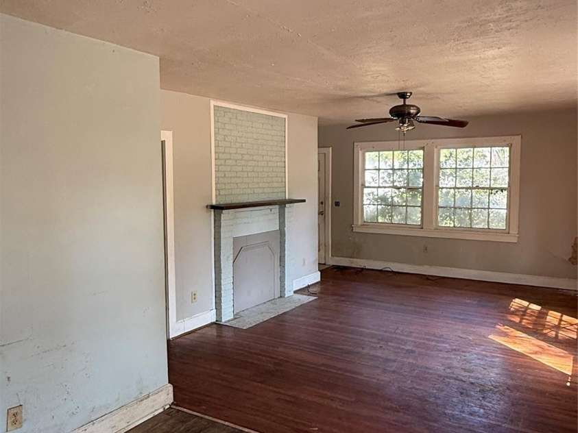 301 Magnolia Drive, Monroe, NC 28112.  MLS# CAR4365758, YatesRealty ID 17723. 