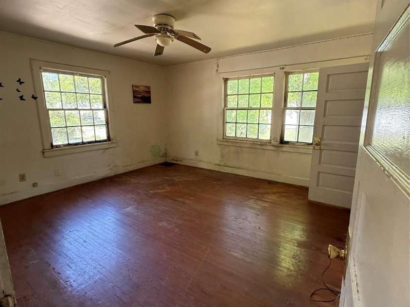 301 Magnolia Drive, Monroe, NC 28112.  MLS# CAR4365758, YatesRealty ID 17723. 