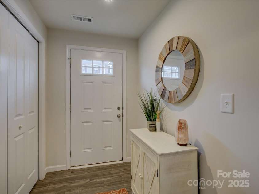 954 Taybyn Road, Fort Mill, SC 29715.  MLS# CAR4264604, YatesRealty ID 17723. 
