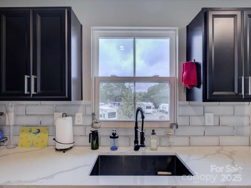 954 Taybyn Road, Fort Mill, SC 29715.  MLS# CAR4264604, YatesRealty ID 17723. 