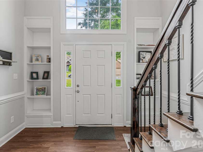 14738 Pomerol Lane, Pineville, NC 28134.  MLS# CAR4375780, YatesRealty ID 17724. 