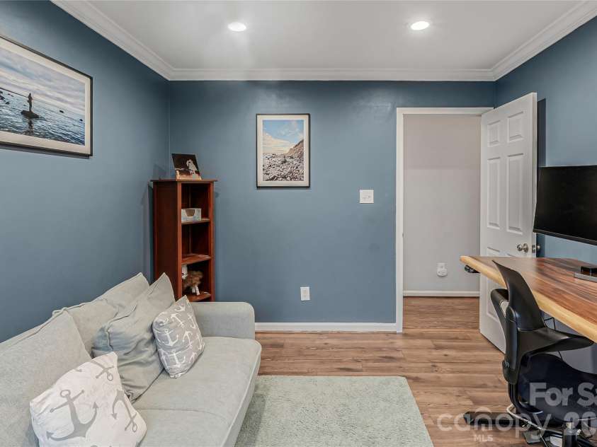14738 Pomerol Lane, Pineville, NC 28134.  MLS# CAR4375780, YatesRealty ID 17724. 