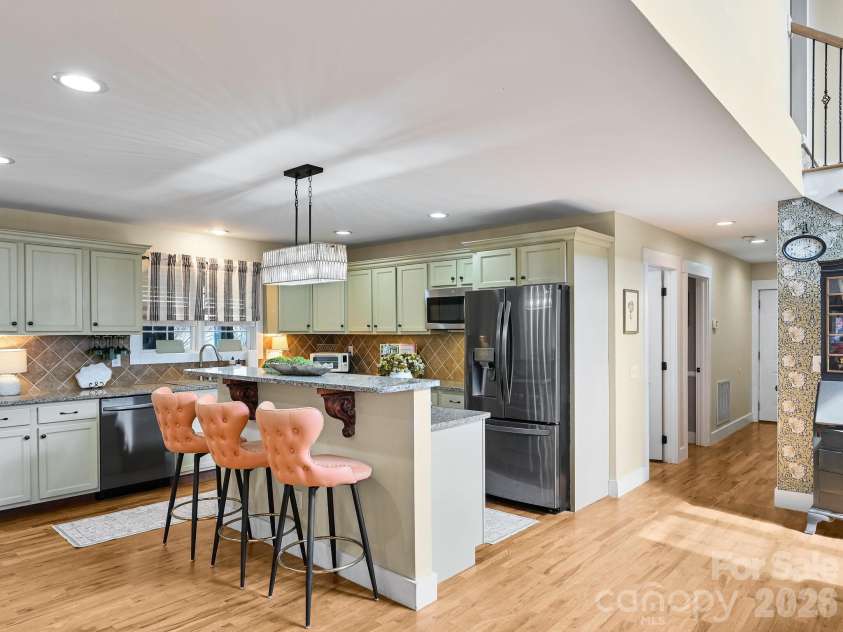 1645 Ivy Hill Road, Marshall, NC 28753.  MLS# CAR4344547, YatesRealty ID 17725. 