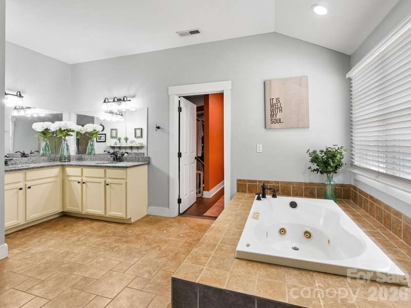1645 Ivy Hill Road, Marshall, NC 28753.  MLS# CAR4344547, YatesRealty ID 17725. 