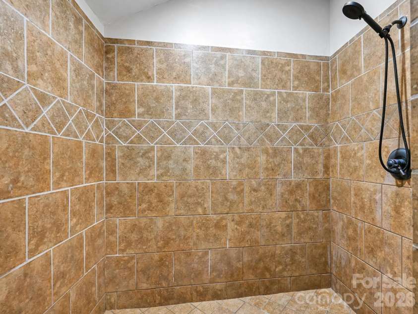 1645 Ivy Hill Road, Marshall, NC 28753.  MLS# CAR4344547, YatesRealty ID 17725. 