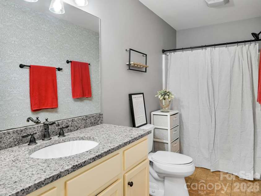 1645 Ivy Hill Road, Marshall, NC 28753.  MLS# CAR4344547, YatesRealty ID 17725. 