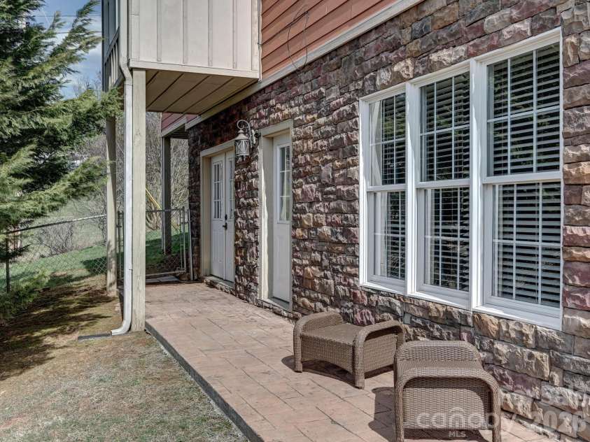 1645 Ivy Hill Road, Marshall, NC 28753.  MLS# CAR4344547, YatesRealty ID 17725. 