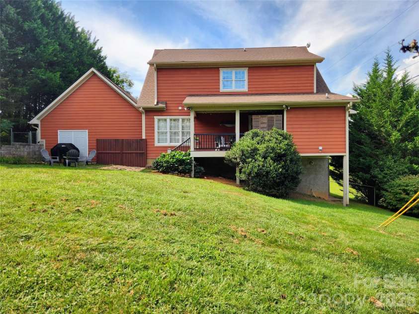 1645 Ivy Hill Road, Marshall, NC 28753.  MLS# CAR4344547, YatesRealty ID 17725. 