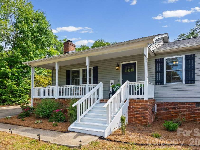 1704 Cardinal Court, Belmont, NC 28012.  MLS# CAR4375272, YatesRealty ID 17728. 