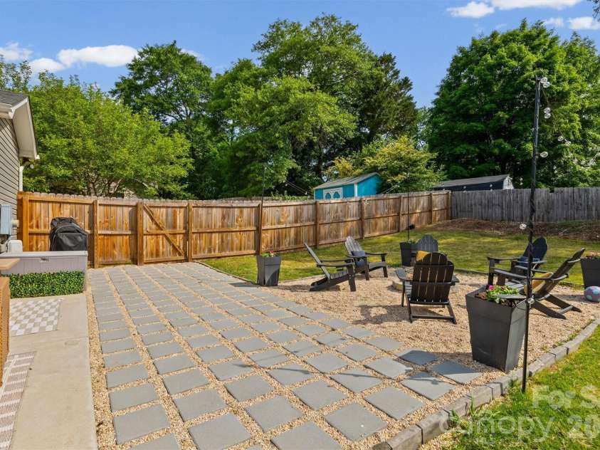 1704 Cardinal Court, Belmont, NC 28012.  MLS# CAR4375272, YatesRealty ID 17728. 
