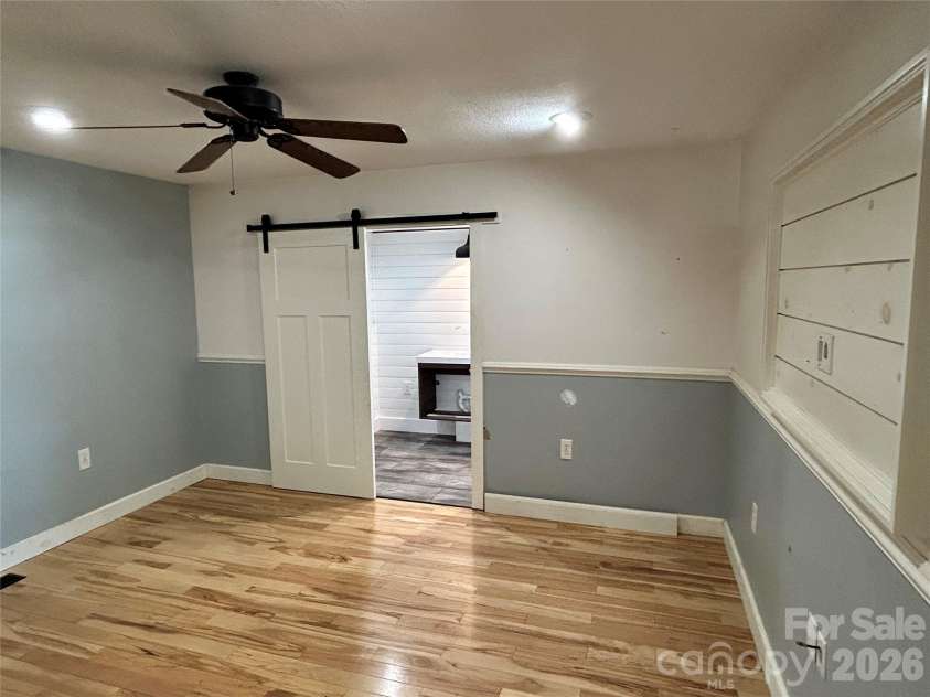 330 Potts Drive, Waynesville, NC 28785.  MLS# CAR4356254, YatesRealty ID 17729. BR3