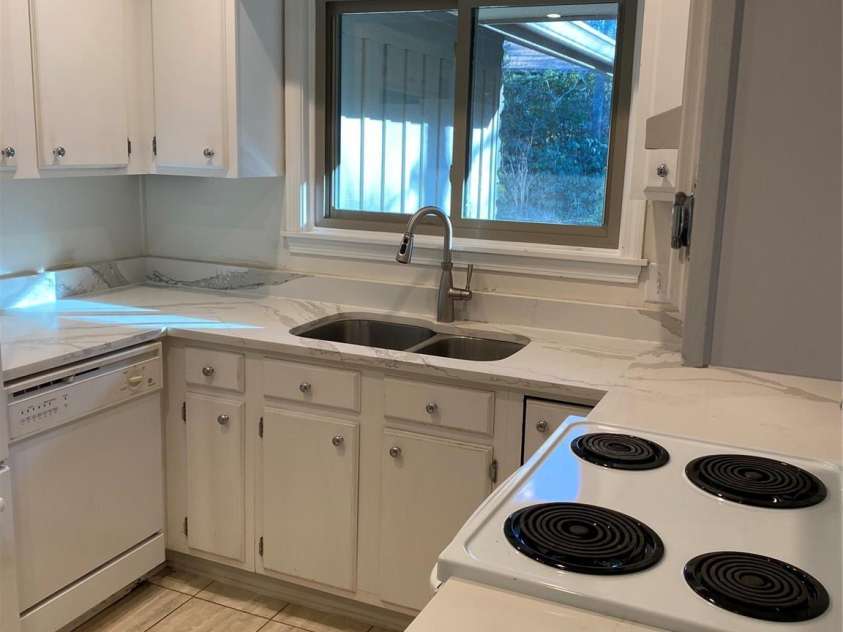 11 Cedarbrook Drive, Laurel Park, NC 28739.  MLS# CAR4211239, YatesRealty ID 1773. Kitchen