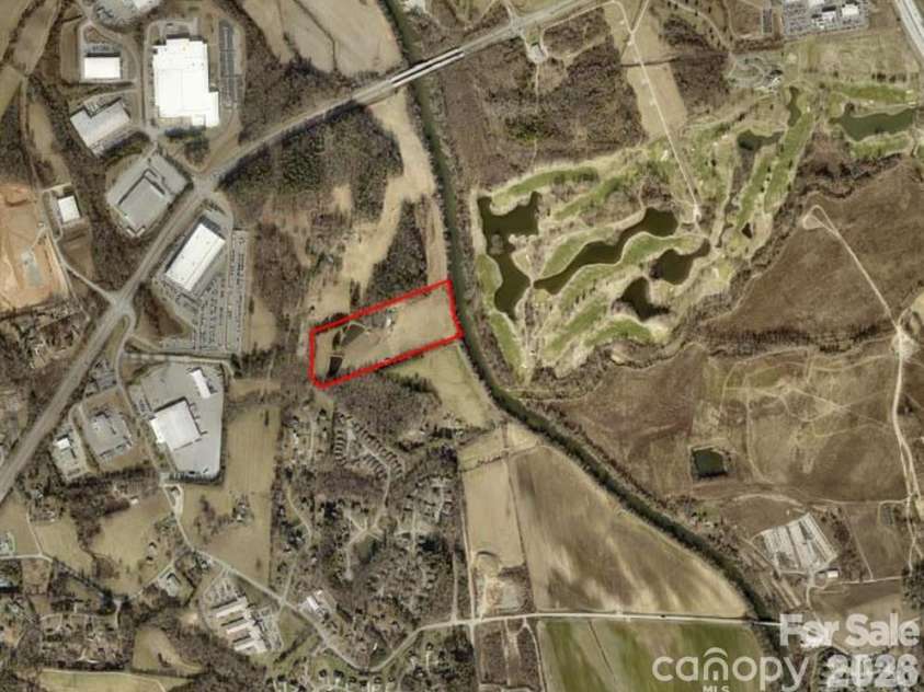 598 Miles View Road, Mills River, NC 28759.  MLS# CAR4346255, YatesRealty ID 1773. 