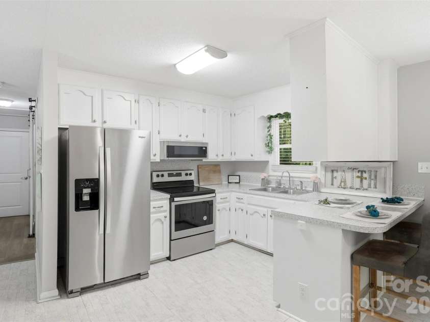1525 Reservation Road, Rock Hill, SC 29730.  MLS# CAR4373949, YatesRealty ID 17730. 