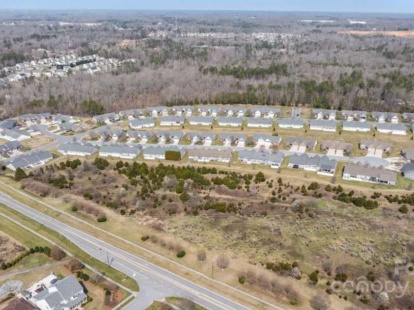 657 Ansley Way, High Point, NC 27265.  MLS# CAR4230549, YatesRealty ID 17730. 