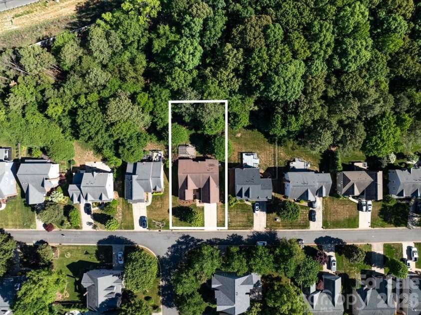 2843 Redfield Drive, Charlotte, NC 28270.  MLS# CAR4374830, YatesRealty ID 17731. 