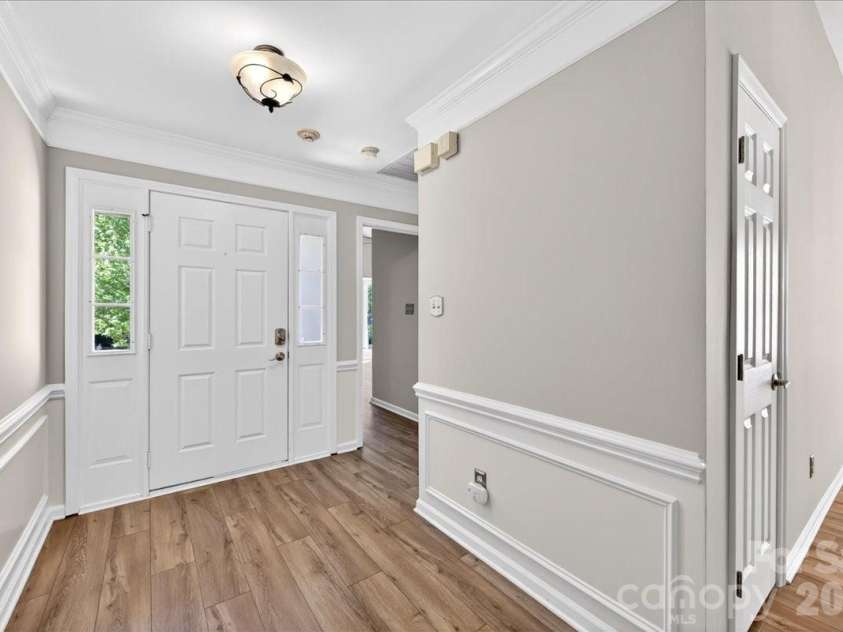 2843 Redfield Drive, Charlotte, NC 28270.  MLS# CAR4374830, YatesRealty ID 17731. 