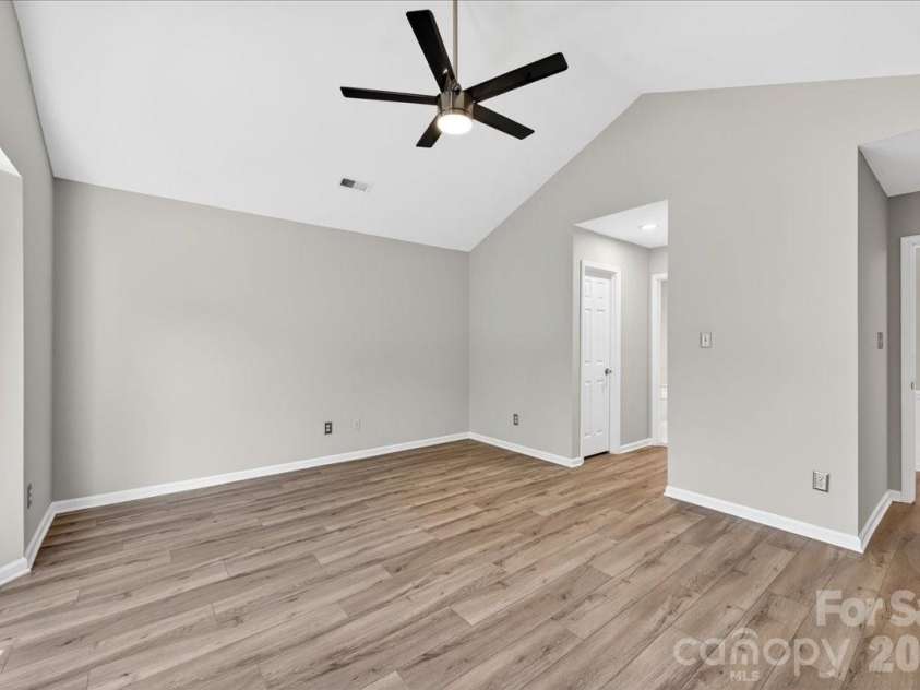 2843 Redfield Drive, Charlotte, NC 28270.  MLS# CAR4374830, YatesRealty ID 17731. 