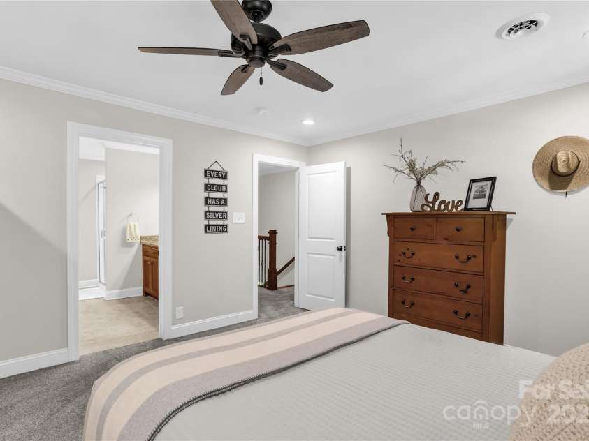 323 Richmond Road, Salisbury, NC 28144.  MLS# CAR4248939, YatesRealty ID 17731. 