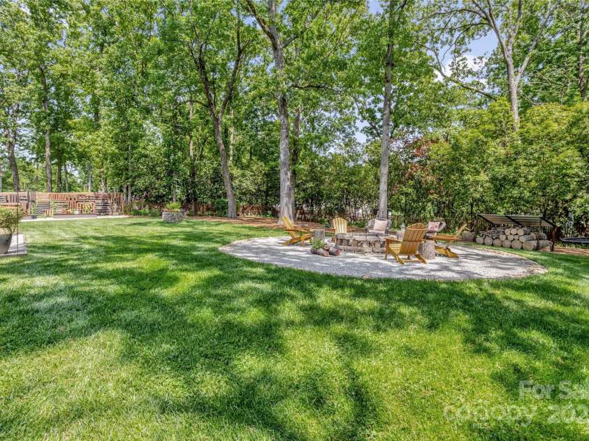 323 Richmond Road, Salisbury, NC 28144.  MLS# CAR4248939, YatesRealty ID 17731. 