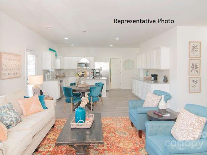 214 Giant Oak Avenue, Statesville, NC 28677.  MLS# CAR4224694, YatesRealty ID 17732. 