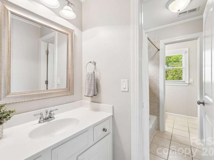 29023 Villa View Court, Fort Mill, SC 29707.  MLS# CAR4372357, YatesRealty ID 17732. Shared bath
