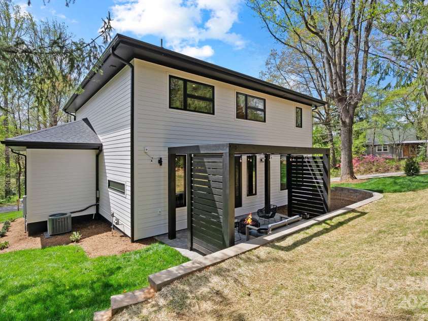 520 Tenth Street, Black Mountain, NC 28711.  MLS# CAR4247176, YatesRealty ID 17733. Room for Gardens, Play, Relaxation, and More