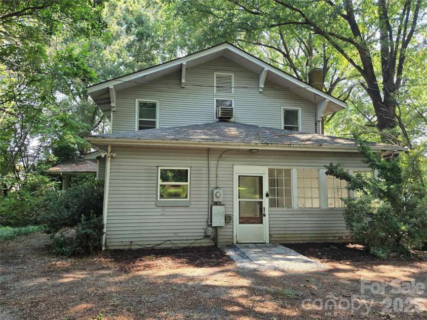 804 Emmanuel Church Road, Conover, NC 28613.  MLS# CAR4376376, YatesRealty ID 17733. REAR ELEVATION