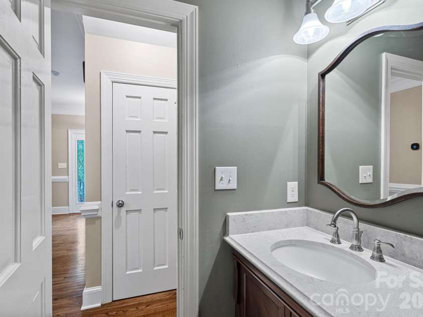 2512 Monteiane Drive, Charlotte, NC 28270.  MLS# CAR4374822, YatesRealty ID 17734. 